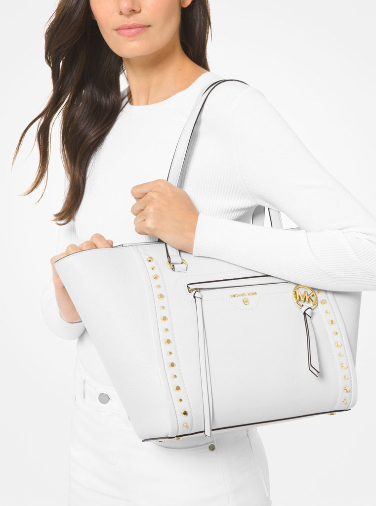 Michael Kors Empire Medium Chain Pouchette Black One Size: Handbags:  Amazon.com